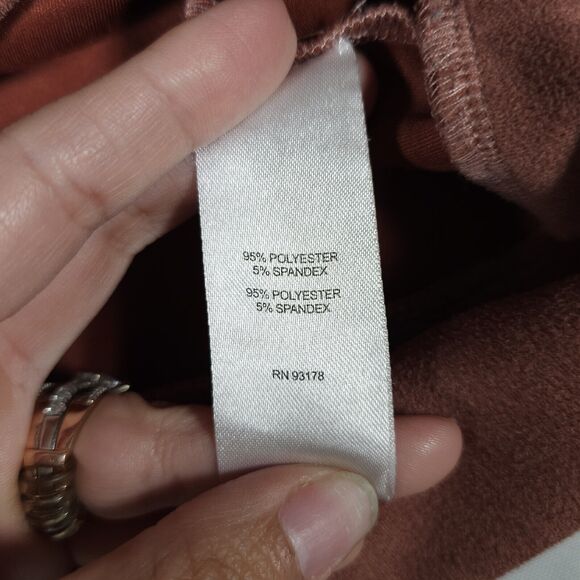 Tahari Womens Size M Mauve Faux Suede Half Zip Pullover Sweater Kangaroo Pocket - Picture 5 of 10